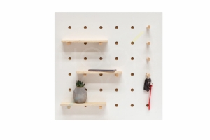 Biały organizer/pegboard z półkami na ścianę // O14